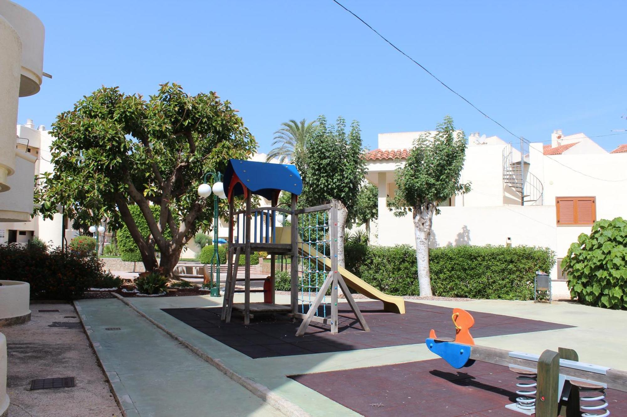 Urbanizacion La Felicidad El Conserje * Denia